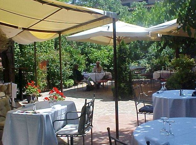 Exterior Restaurant El Pati